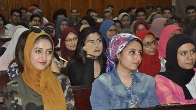 تمريض القناة ترفع شعار 