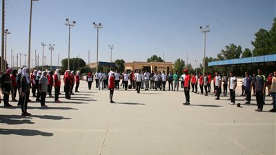 بالصور.. جامعة جنوب الوادي تستهل العام الدراسي الجديد بتحية العلم
