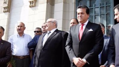 فوضي بجامعة القاهرة في أول أيام الدراسة بسبب 