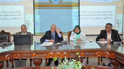 التعليم:  إضافة درجات الميدتيرم إلى امتحان نهاية الفصل الدراسي