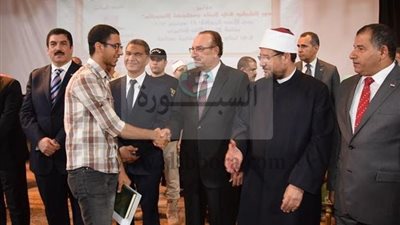 محافظ بني سويف: وزير الأوقاف 