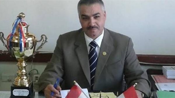 مختار شاهين وكيل