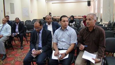 لقاء تنسيقي مع منسقي الأنشطة الطلابية بجامعة جنوب الوادي