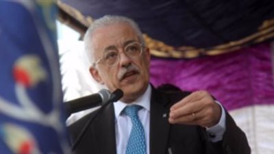 وزير التربية والتعليم يزف بشري سارة للمعلمين