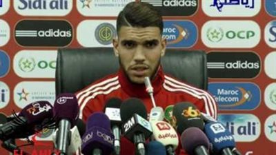 وليد ازارو يتلقى عروضا من الدورى الالمانى والفرنسى 