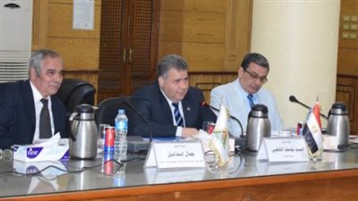 عمداء بنها يوصي بانشاء كليتين للاعلام والسياحه والفنادق