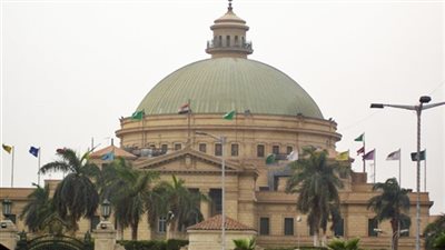 رئيس جامعة القاهرة: برامج التعليم المدمج ستساهم في توسيع دائرة الحاصلين علي مؤهلات عليا وتأهيلهم لسوق العمل