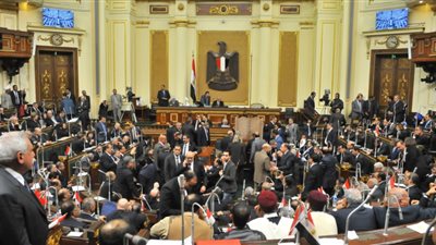 البرلمان يناقش 7 طلبات إحاطة مقدمة ضد وزير التعليم