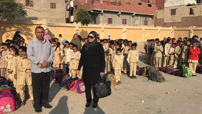 وكيل مديرية التعليم ببني سويف  تتفقد مدرسة البساتين للتعليم الأساسي 