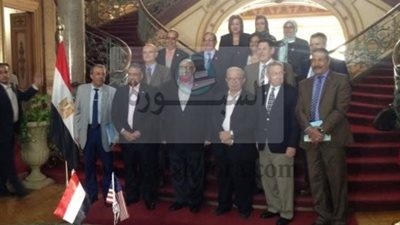 رئيس جامعه عين شمس يستقبل رئيس جامعه أوشن الأمريكيه