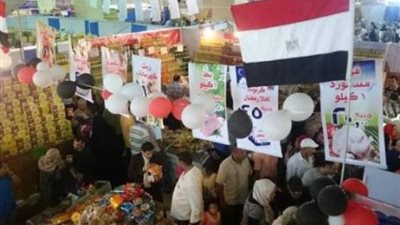 بالفيديو| تعرف على مفاجأة التموين للمواطنين بشأن أسعار السكر والدواجن