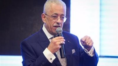 طارق شوقى يطالب المعلمين بحوارات لائقة عبر 