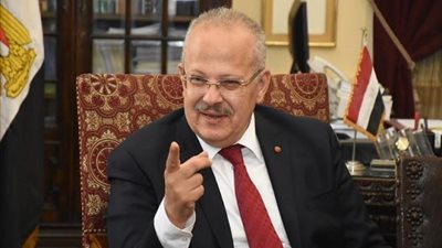 رئيس جامعة القاهرة عضواً بمركز حوار الأديان بالأزهر الشريف