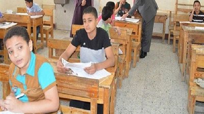 عاجل.. ارتباك فى المدارس بسبب الامتحانات الشهرية التحريرية بعد الغاء 