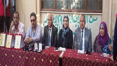 سهام يوسف تشهد احتفال انتصارات اكتوبر بمدرسة الشهيد أحمد عبده ببني سويف 