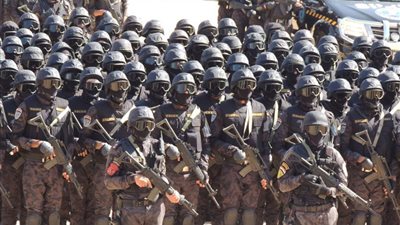  وزارة الداخلية : القضاء على 12 إرهابياً خلال اشتباكات عنيفة بطريق الواحات