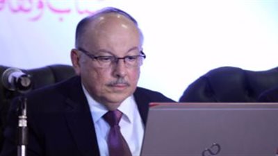 عصام خميس: الأعلى للجامعات وافق على حافز للطلاب المتفوقين علميا