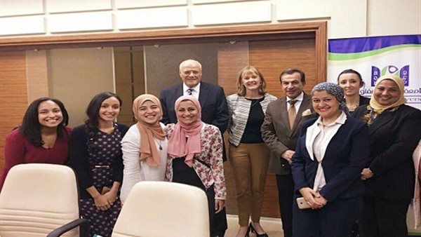 اثناء زيارة الوفد