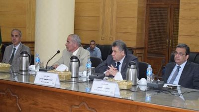 معرض دائم لمنتجات جامعة بنها 