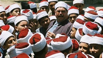 عاجل.. ممنوع دخول الطلاب والطالبات بأجهزة المحمول داخل الفصول