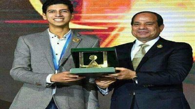 الطالب أحمد مطر : تكريم الرئيس شرف لى ولكل طلاب مدارس المتفوقين