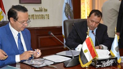 محافظة الاقصر توقع بروتوكول تعاون مع الجامعة الالمانية لتنفيذ مشروعات تنموية