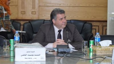 رئيس جامعة بنها يستعرض محاور ندوة مؤشرات التعداد السكاني