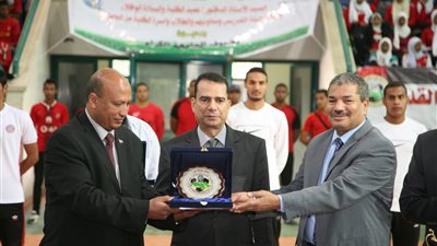 ختام فعاليات الدورة الثالثة عشر لخماسيات كرة القدم بجامعة جنوب الوادى