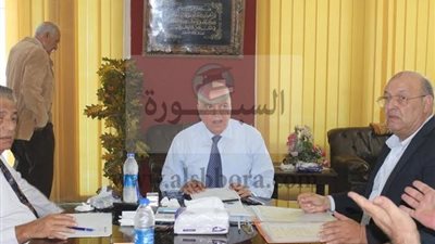 الزناتى: حل المشكلات التى تواجه المعلمين في صرف مستحقاتهم