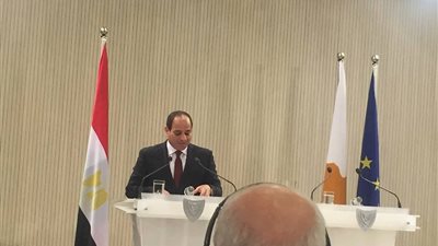 بالصور.. السيسي يلقي كلمة تاريخية أمام برلمان قبرص.. ويمنح نظيرة القبرصي قلادة النيل