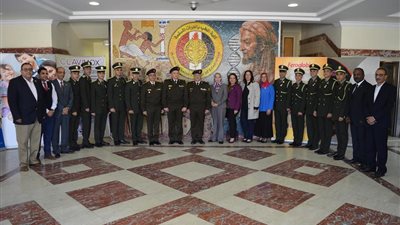 بالصور.. فريق كلية الطب العسكري بالقوات المسلحة يحصل علي الميدالية الذهبية بمسابقة IGEM 2017 العالمية