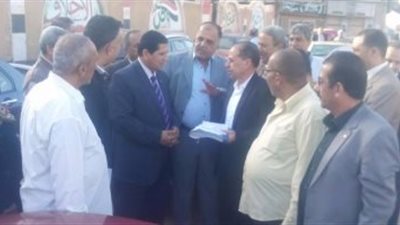 تعليم كفر الشيخ : توفير أتوبيسات وسيارات لنقل المعلمين مجانا لسد العجز بالمدارس