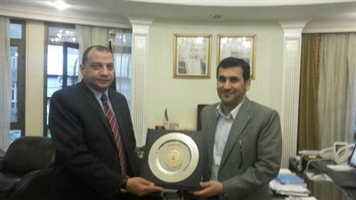 رئيس جامعة بني سويف يلتقي بالمستشار الثقافي لدولة الكويت