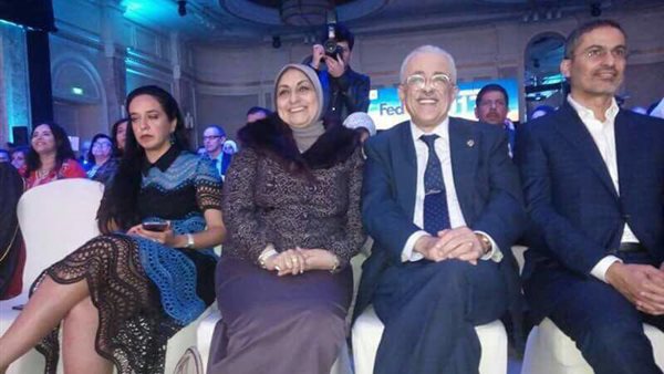 اثناء مشاركة الوزير