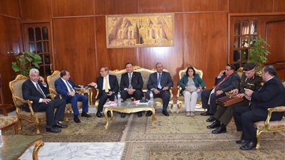 لجنة القطاع الطبي بالمجلس الأعلى للجامعات  تجتمع بجامعة المنوفية