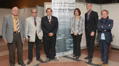 ندوة نقاشية عن 