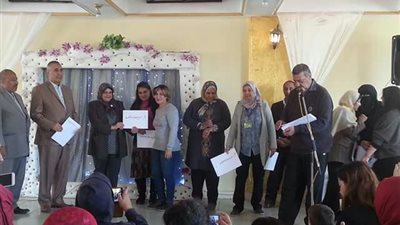 التعليم تكرم الطلاب والفرق المدرسية الفائزة بمسابقات الجمهورية للعام (2016-2017)