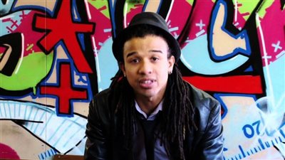 شاهد ..معلم يستخدم أغرب طريقة لتعليم طلابه الرياضيات!!