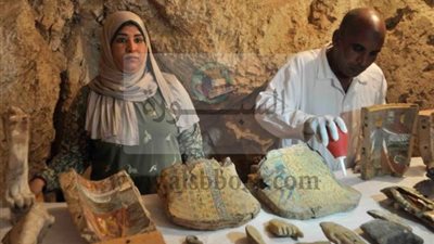 وزير الأثار يعلن عن أكتشاف مقبرتين اثريتين بالبر الغربى بالأقصر