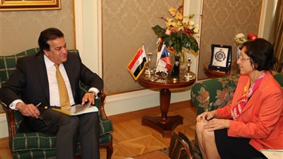 وزير التعليم العالي يستقبل سفيرة جمهورية التشيك بالقاهرة