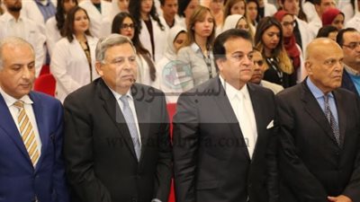 عبدالغفار يؤكد على ضرورة تقديم الجامعات الخاصة والأهلية تعليما طبيا راقيا