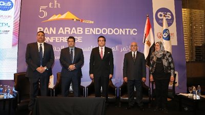 وزير التعليم العالي يفتتح المؤتمر الدولي لعلاج جذور الأسنان بالقاهرة