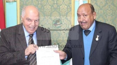 معلمو نجع حمادي تطالب مجلس الوزراء بتخصيص ارض للمعلمين بنجع حمادي الجديدة