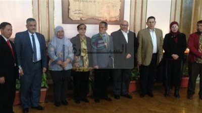 جامعة عين شمس تستقبل الملحق الثقافى الاندونيسى