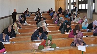 السبت المقبل.. بدء امتحانات الفصل الدراسى الأول بآداب عين شمس