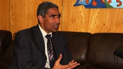 رئيس جامعة جنوب الوادي يلتقي اعضاء اتحاد طلاب الجامعة