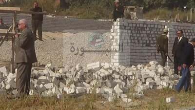 أزاله مجمع سكنى متعدى بمركز أسيوط  