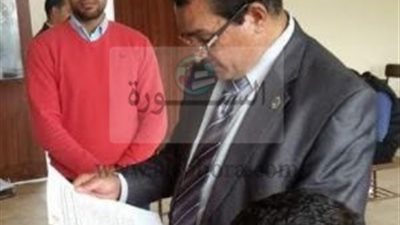 عميد اللغة العربية بالمنوفية يتفقد لجان إمتحان التخلف في أول ايامه 