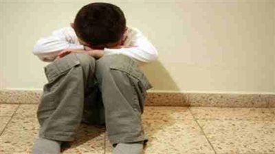 ولى أمر تلميذ يتهم عامل بمدرسة بالتعدى على ابنه جنسيا