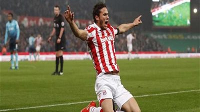 ماذا قال مدرب ستوك سيتى عن رمضان صبحى؟